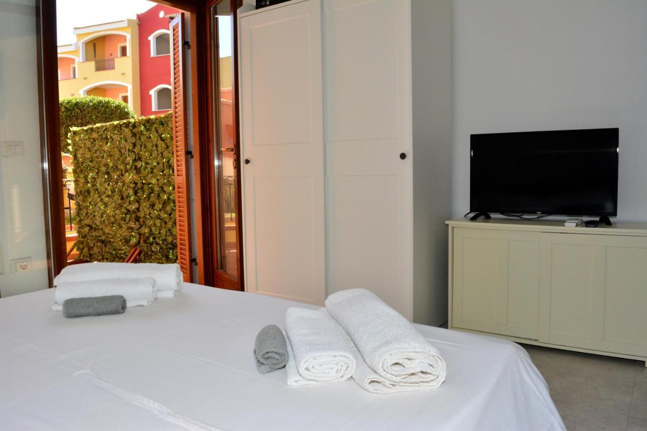Appartamenti Residence Poseidone 산타테레사의갈루라 외부 사진